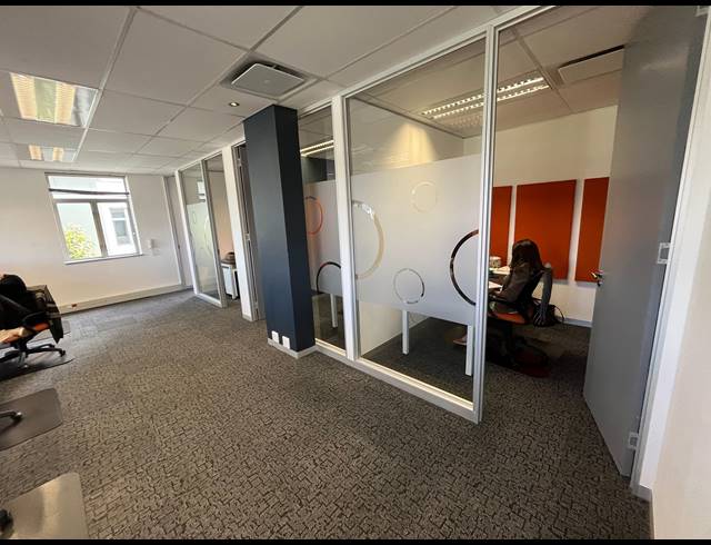 228M² OFFICE TO LET IN CENTURY CITY